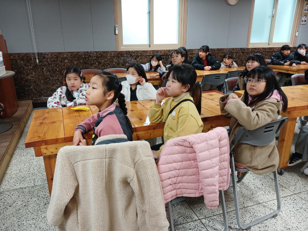 KakaoTalk_20250308_203716214_04.jpg