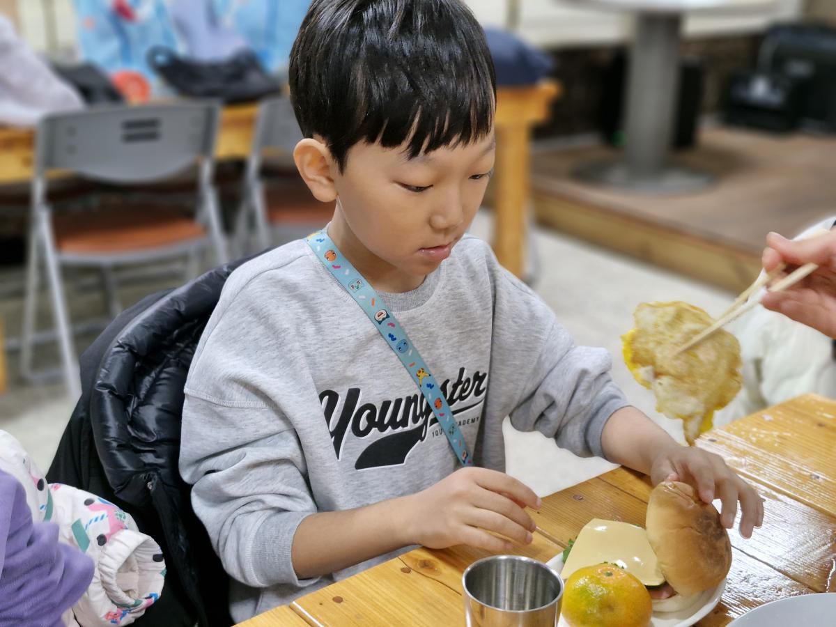 KakaoTalk_20241212_154015522_05.jpg