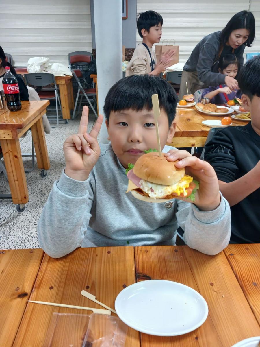 KakaoTalk_20241212_154013269_12.jpg