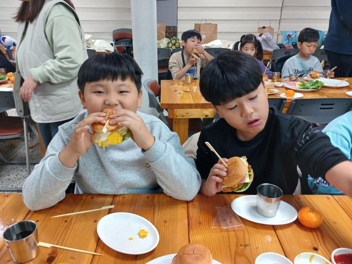 KakaoTalk_20241212_154013269_21.jpg