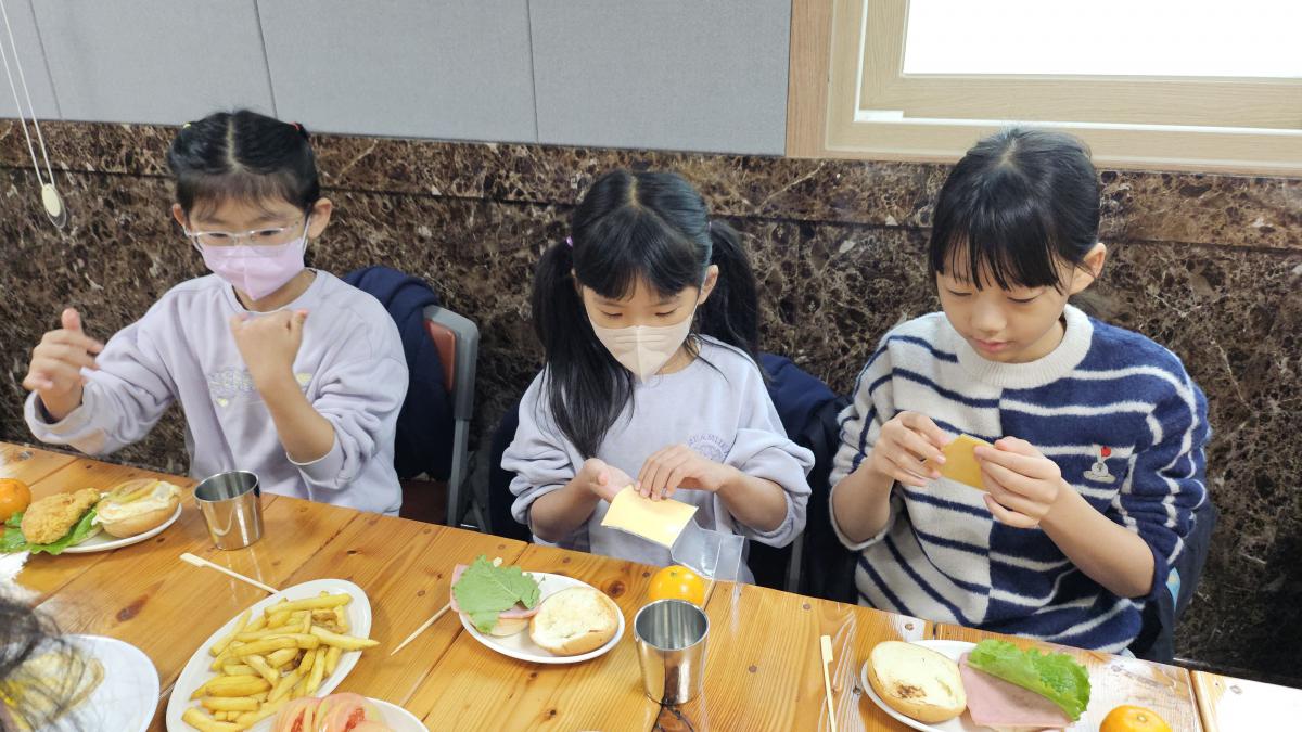 KakaoTalk_20241212_153941938_19.jpg