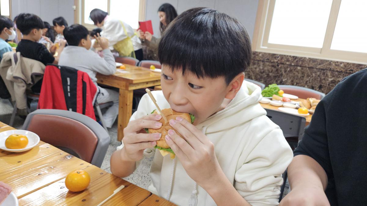 KakaoTalk_20241212_153941938_28.jpg