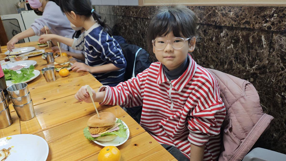 KakaoTalk_20241212_153942569_02.jpg